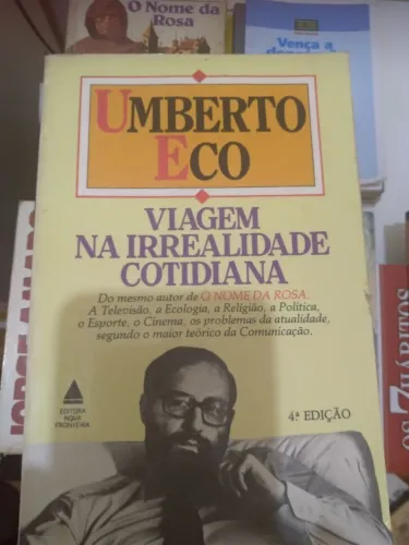 Livro Viagem na irrealidade cotidiana - Umberto Eco