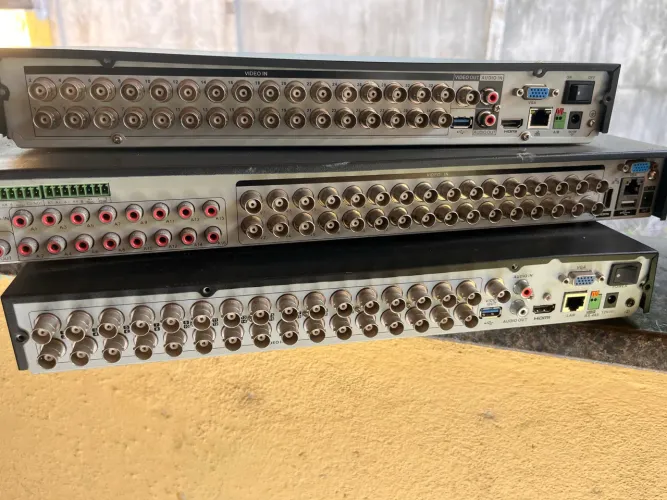 3 dvrs 32 leia