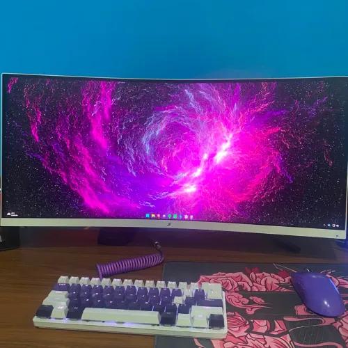 Monitor 30 polegadas Curvo - SuperFrame 