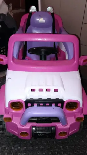 Vendo carrinho menina 