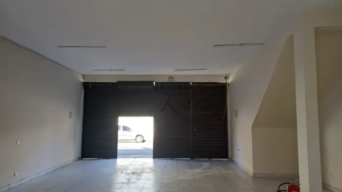Comercial Ponto Comercial em São José dos Campos