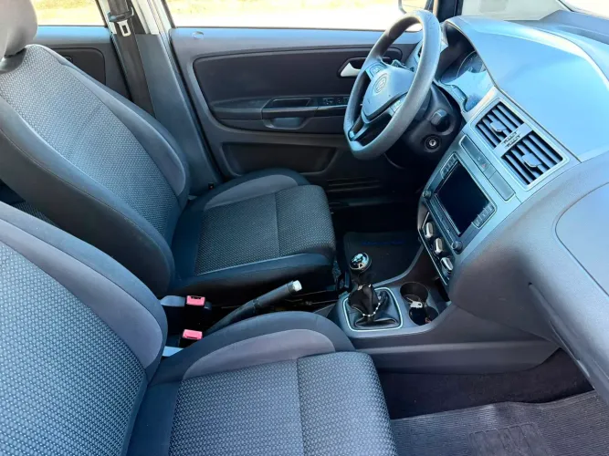 Volkswagen Fox Connect 1.6 Flex 8V 5P 2021