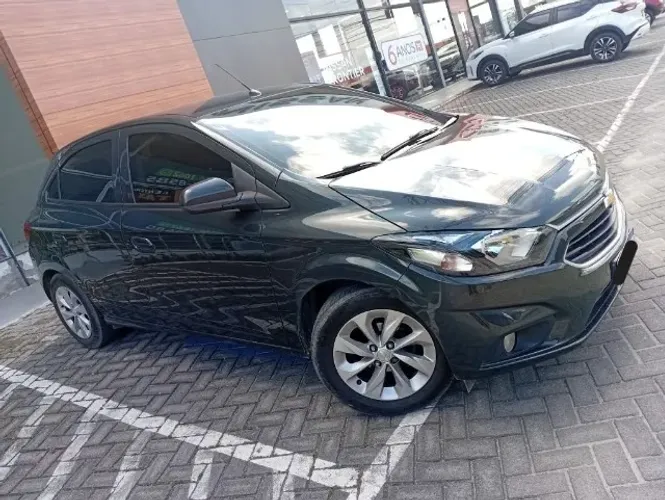 Chevrolet Onix Hatch LT 1.0 8V Flex Mec. 4P 2019