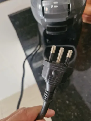 Cafeteira elétrica cápsula Dolce Gusto