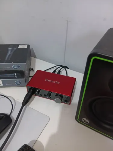 Focusrite Solo Scarlett 3ª Geração Original