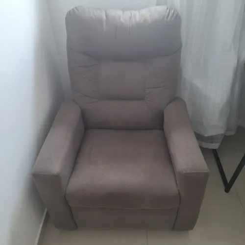 Poltrona Reclinável