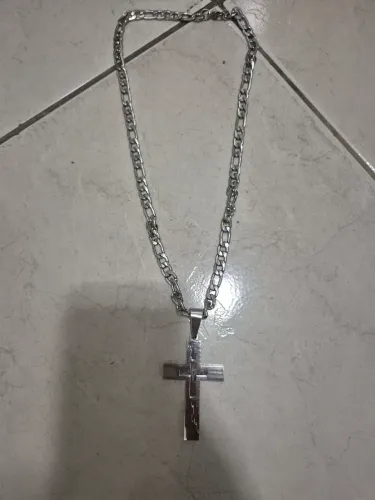 Corrente com pingente original