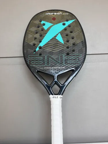 Raquete Beach Tennis Drop Shot Conqueror 9.0 BT