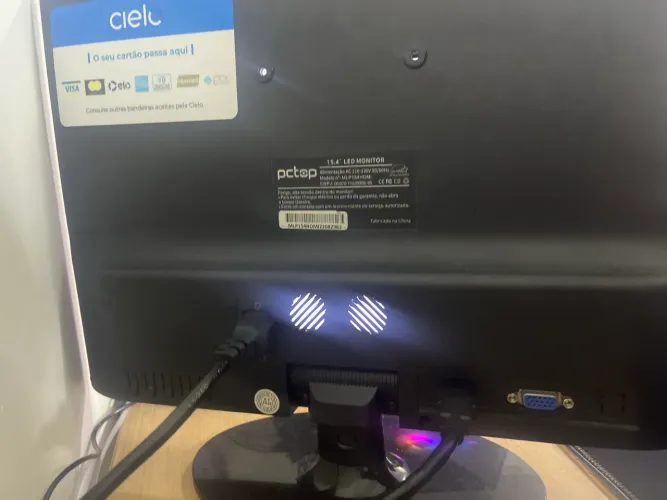 Monitor PCTOP 15.4? LED HDMI/VGA 60Hz - Funcionando Perfeitamente