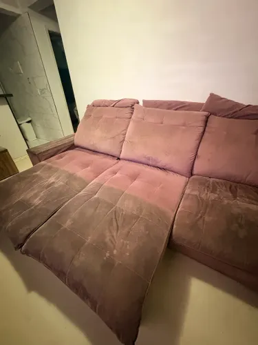 Vendo sofá retrátil  3 lugares 
