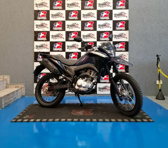 Honda Bros 160 Flex ano 2026 com apenas 1.200 km