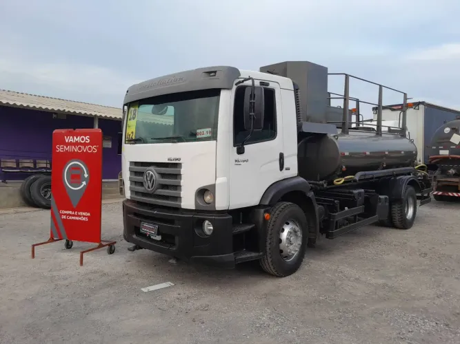 Volkswagen 15.190 E Constellation 2p (diesel)(E5) 2018/2019 Vamos Seminovos Betim