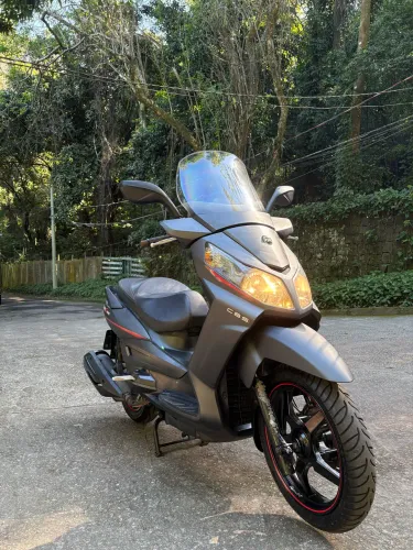 Vendo Dafra citycom 300s impecável