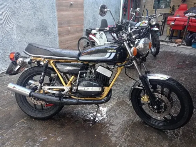 Yamaha RD 350 ano 1975
