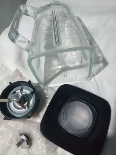 Copo liquidificador Oster de vidro