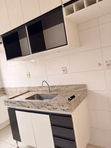 Alugo apartamento bairro Santa Monica