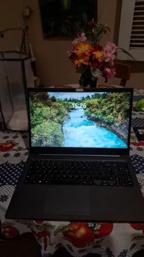 Samsung Book 2