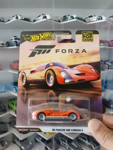 Hot wheels 66 Porsche 906 Carrera 6
