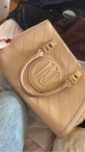 Bolsa WJ