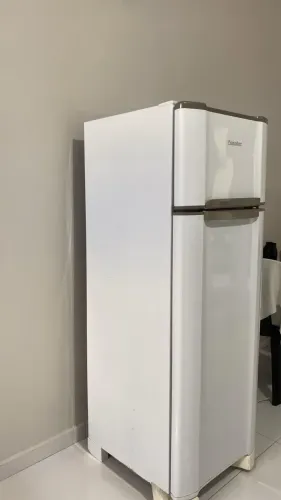 Geladeira em ótimo estado!
