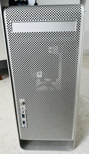Gabinete Mac Pro Adaptado pra ATX Hackintosh