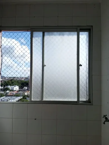 Serviço de manutenção em portas janelas e box de vidro ou alumínio