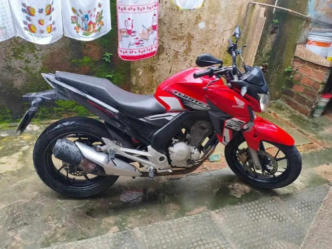 Twister 250F