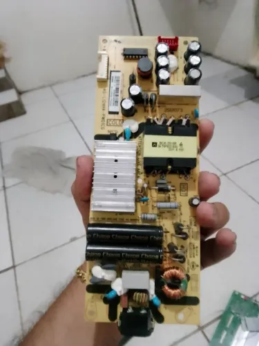 Vendo tcl50p715 e tcl55p715