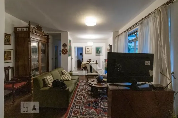 Casa à Venda - Moema, 4 Quartos, 220 m2