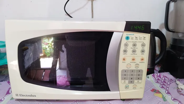 Microondas Electrolux 20 litros 110v