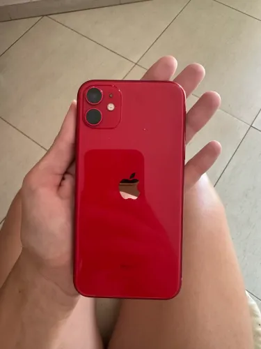 iPhone 11 vermelho 