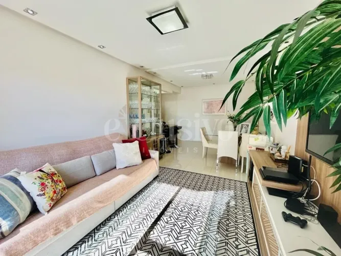 Apartamento 3 dormitórios em Coqueiros