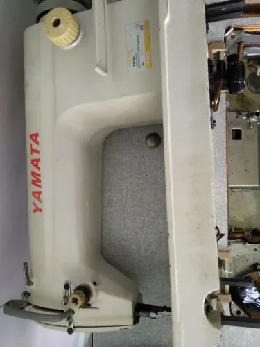 Máquina de costura