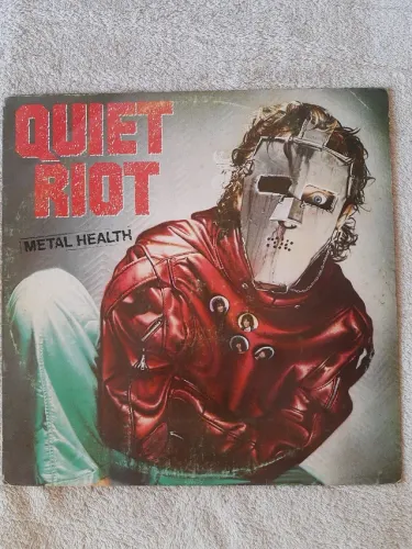 Lp quiet riot