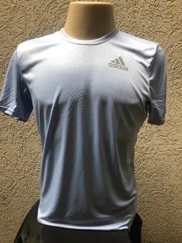 Camiseta Adidas Tamanho P