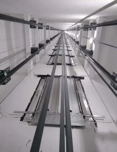 Manutenção e montagem de elevadores 