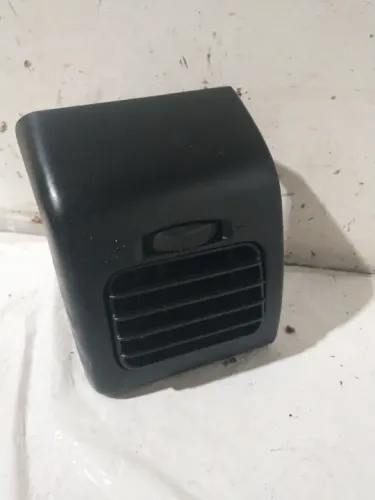 Difusor direito VW/golf 97