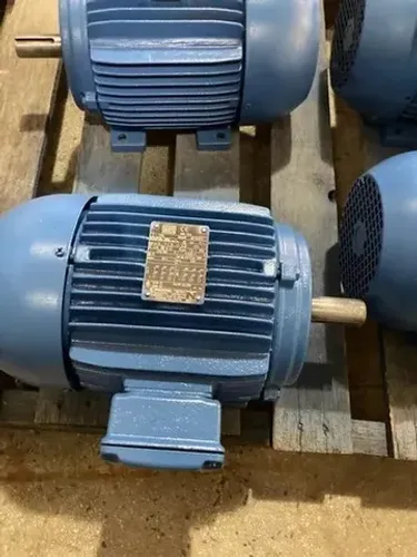 Motor Elétrico Trifásico 5,0 Cv- Weg 1715 Rpm