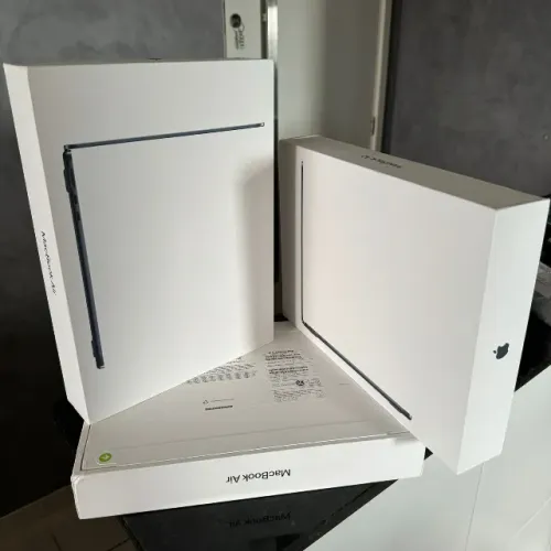 Macbook Air M3 13" 8GB 256SSD lacrado com garantia 1 ano apple.