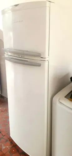 Geladeira Brastemp Duplex Froos Free 127 v ( semi nova )