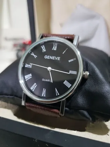 RELÓGIO GENEV CLASSIC QUARTZ / R$ 285,00 REAIS/OKM/EXCELENTE OPORTUNIDADE/NOTA /EMBALAGEM.
