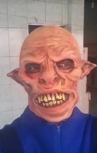 Máscara de Monstro de Halloween