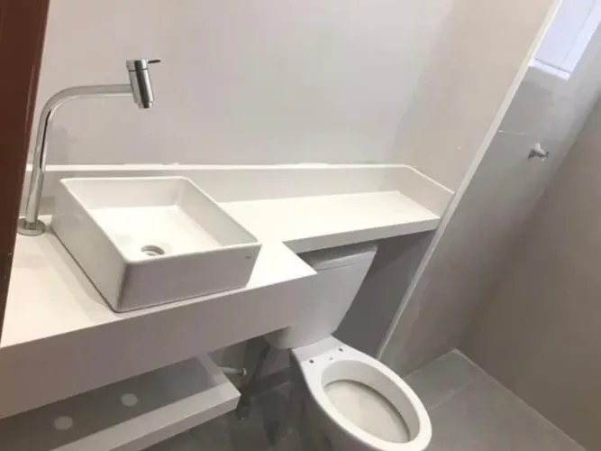 Cuba de banheiro em cerâmica