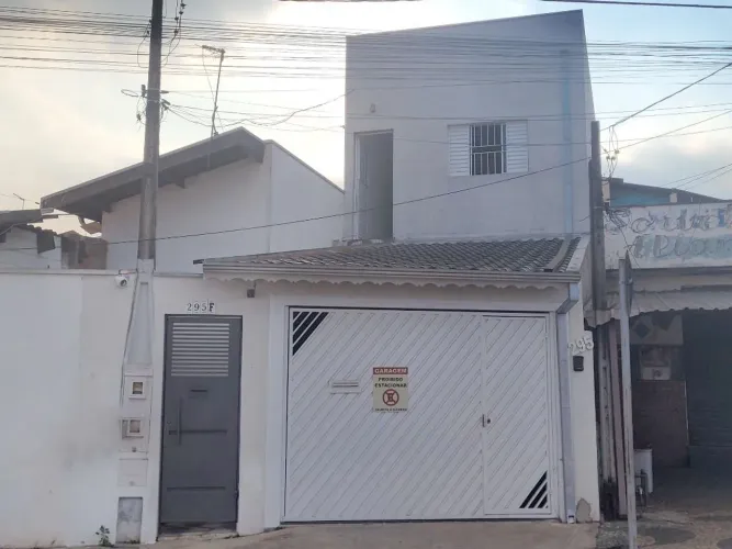 Sobrado à venda no Parque Residencial Andorinhas em Cosmópolis
