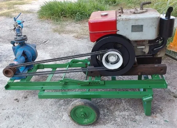 Motor B13 e bomba para irrigação