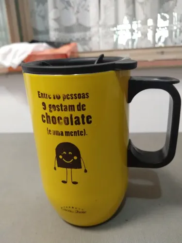 Caneca Vintage Cacau Show com tampa Colecionável