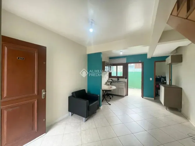 Sobrado à venda no bairro Diamantino
