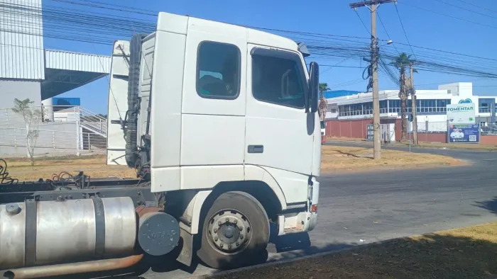 Volvo/FH12 380 2002 + carreta Sider Randon 2011