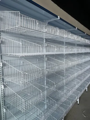 Gôndolas com Acessórios para Lojas | Exposição inteligente e personalizada