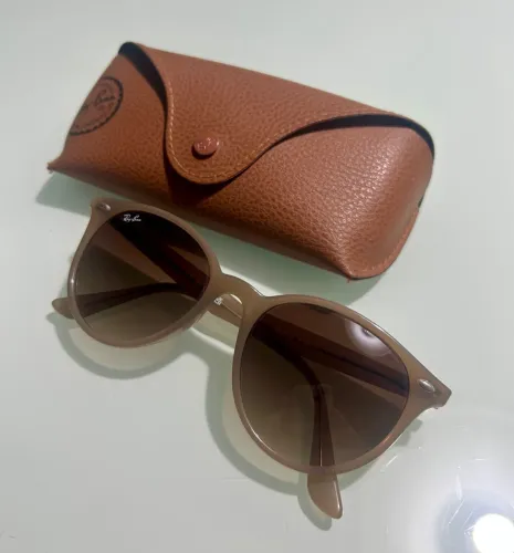 Óculos de sol Ray-Ban originais